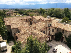  Hotel Residence Il Feudo Dei Pierleoni  Челано